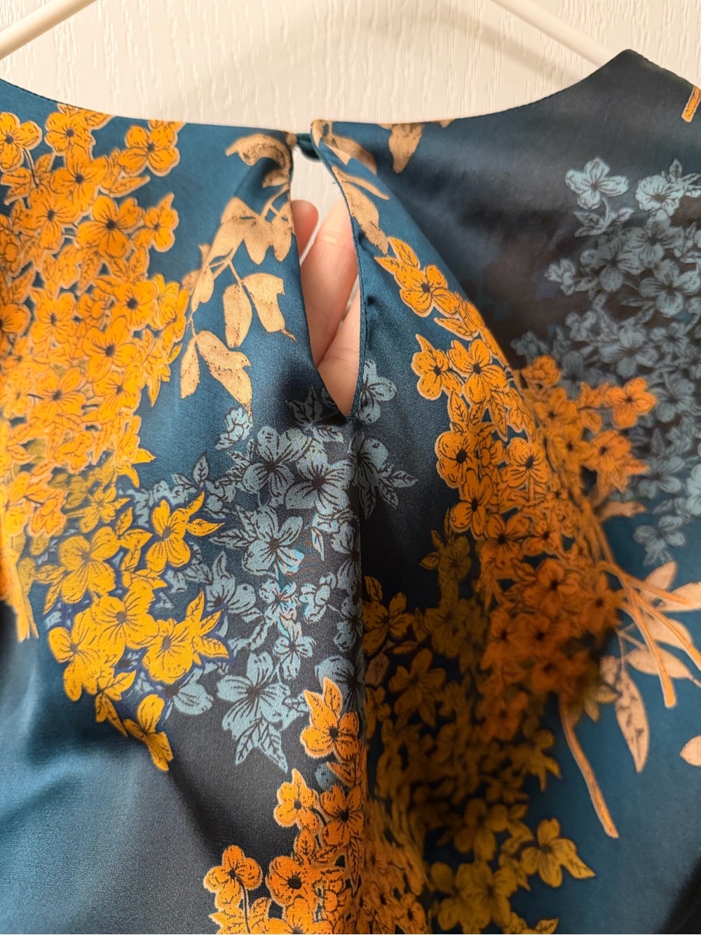 Astr The Label Quinn Floral Cutout Maxi - Picture 9 of 11
